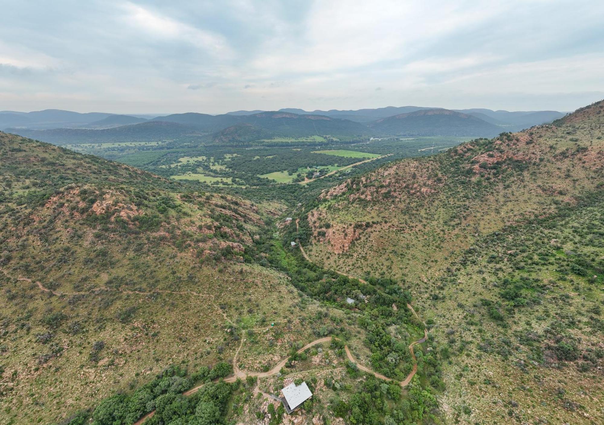 Hotel Thabela Thabeng Parys Esterno foto
